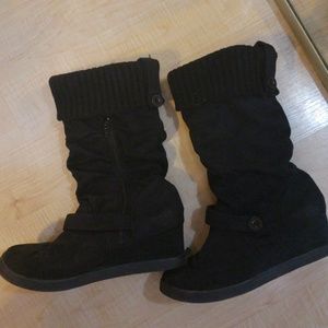 Black Roxy Winter Boots